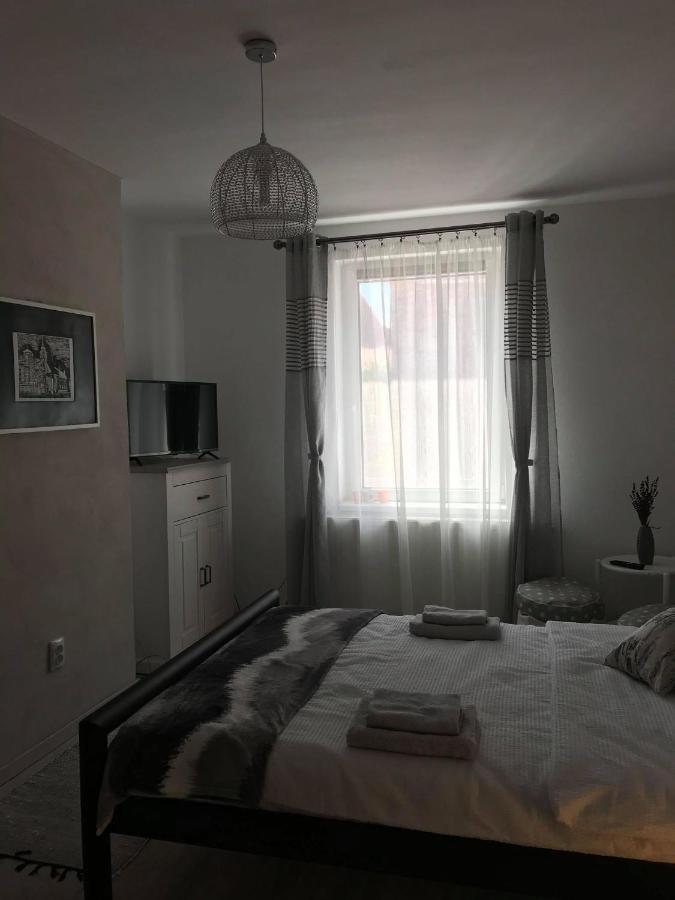 Mcm Studio Apartment ซีบิว ภายนอก รูปภาพ