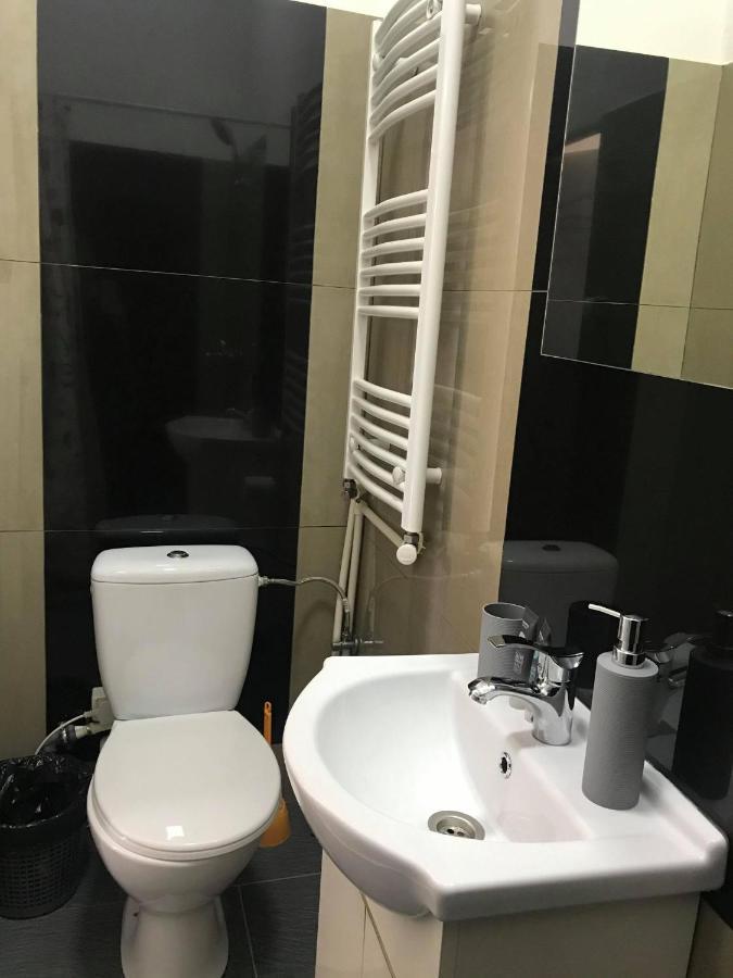 Mcm Studio Apartment ซีบิว ภายนอก รูปภาพ