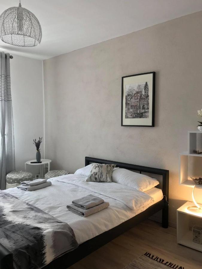 Mcm Studio Apartment ซีบิว ภายนอก รูปภาพ