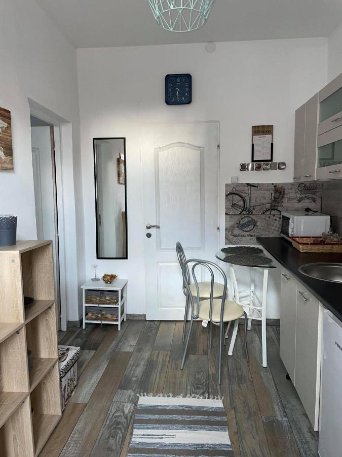 Mcm Studio Apartment ซีบิว ภายนอก รูปภาพ