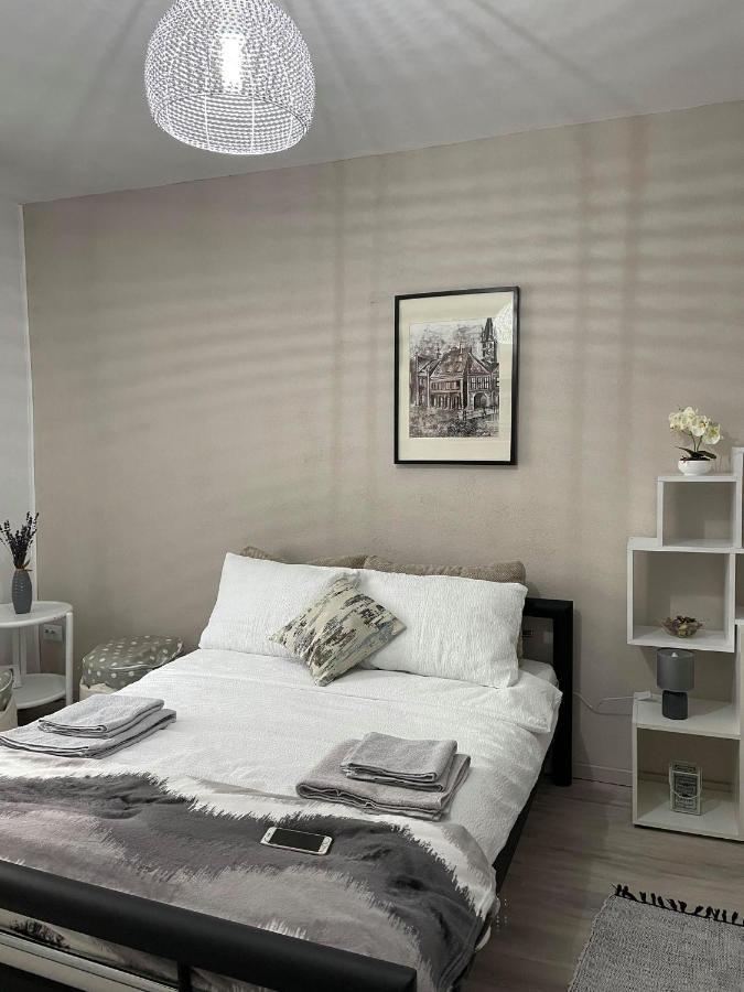 Mcm Studio Apartment ซีบิว ภายนอก รูปภาพ